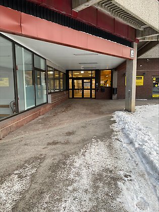 En bild på ingången på mötesplatsen 37an